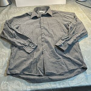 Men’s Calvin Klein Dress Shirt.